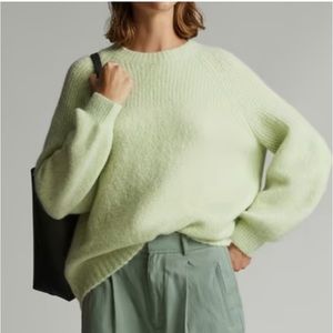 NWOT Everlane Superfuzz Alpaca oversized sweater. Mint/seafoam green. Size S.